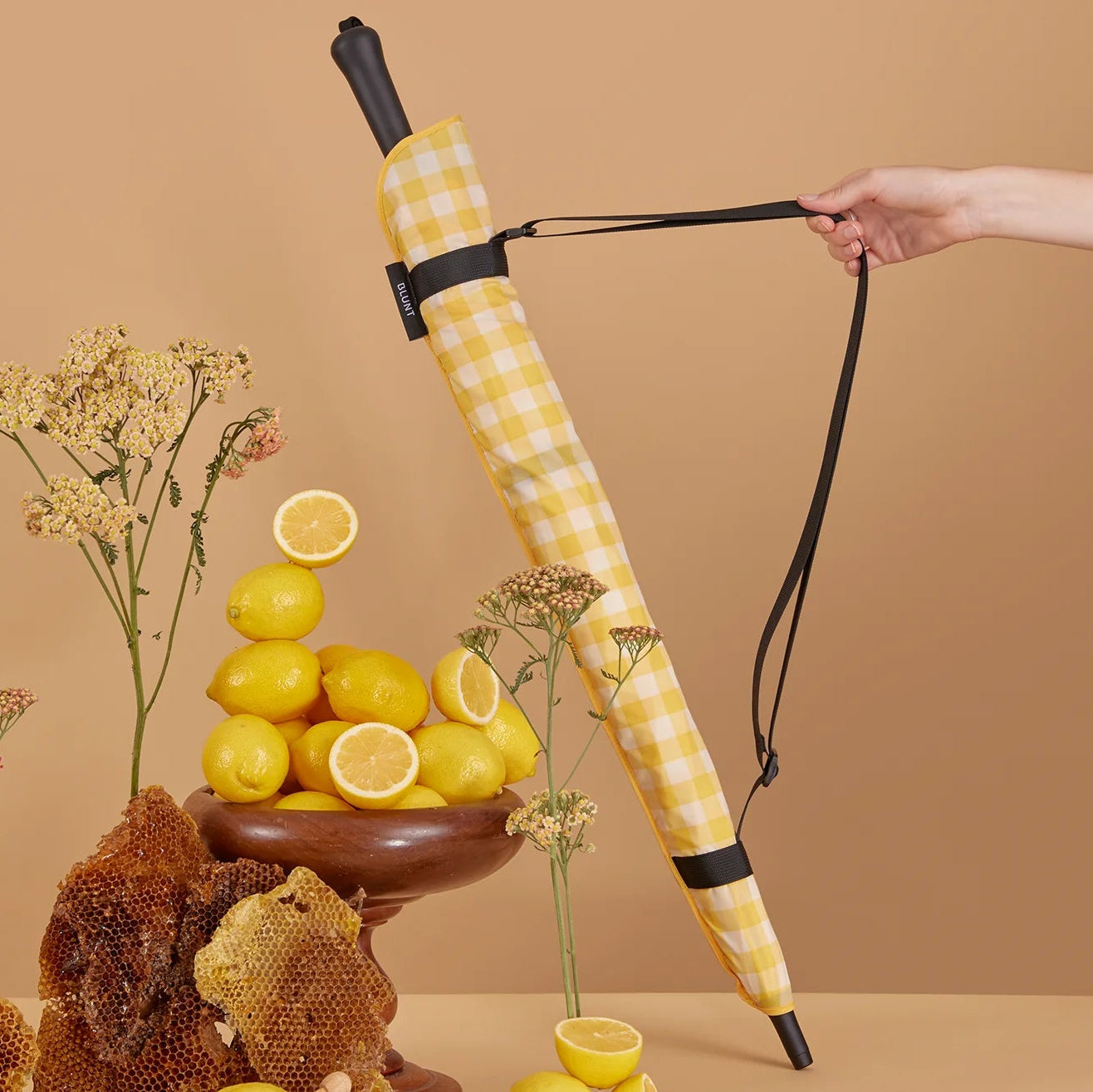 Classic - Street Umbrella, Lemon Honey