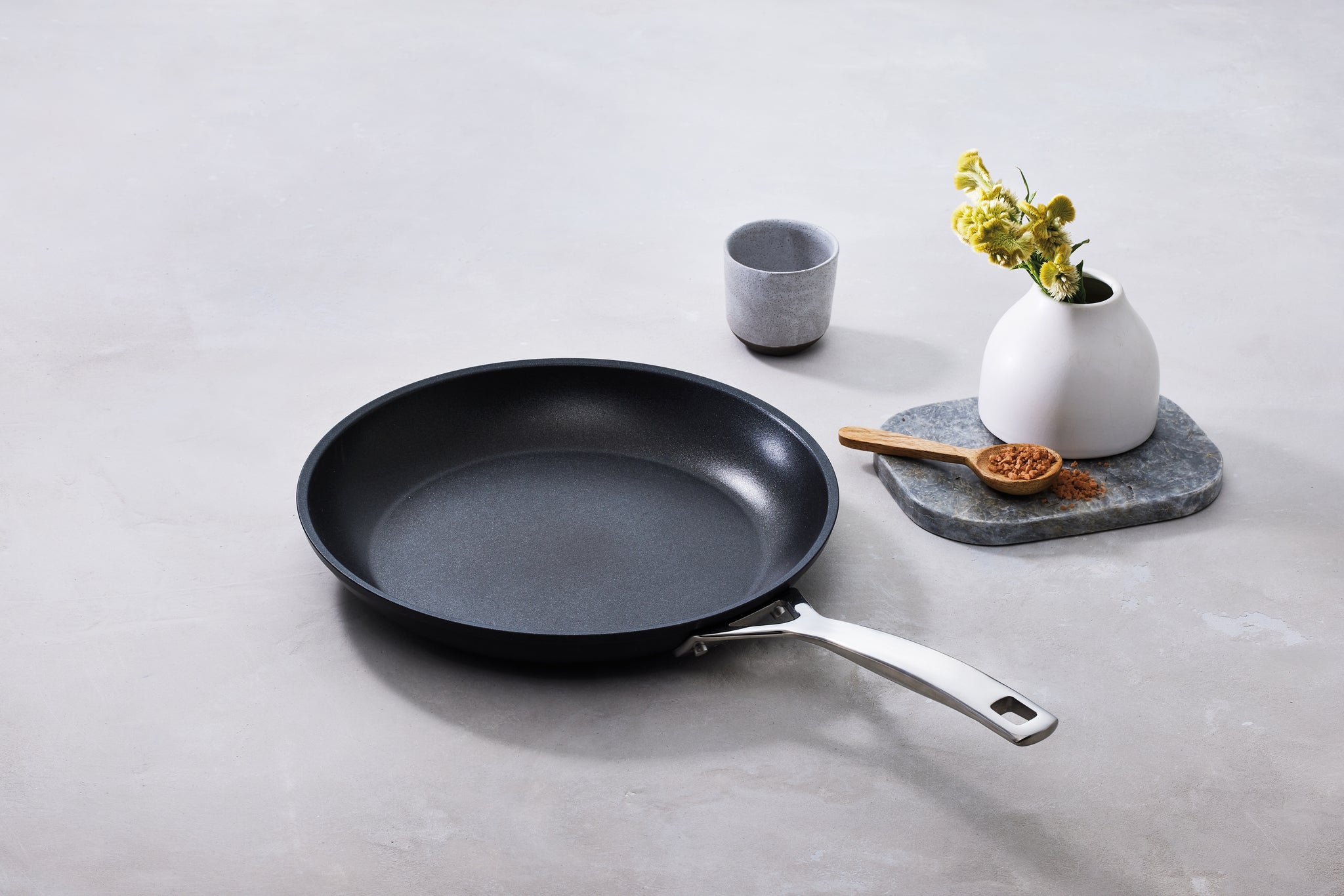 Toughened Non Stick - 24cm Shallow Fry Pan