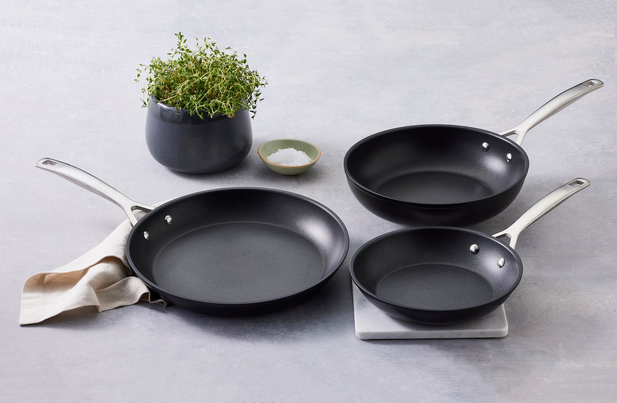 Toughened Non Stick - 24cm Shallow Fry Pan