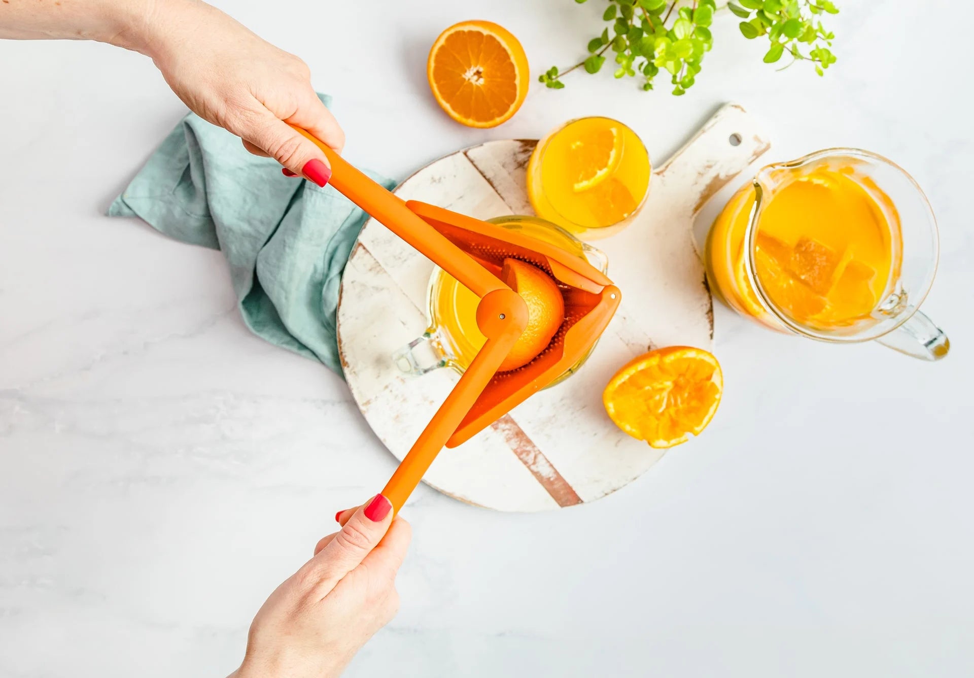 Fluicer - Fold-Flat Juicer, Lemon