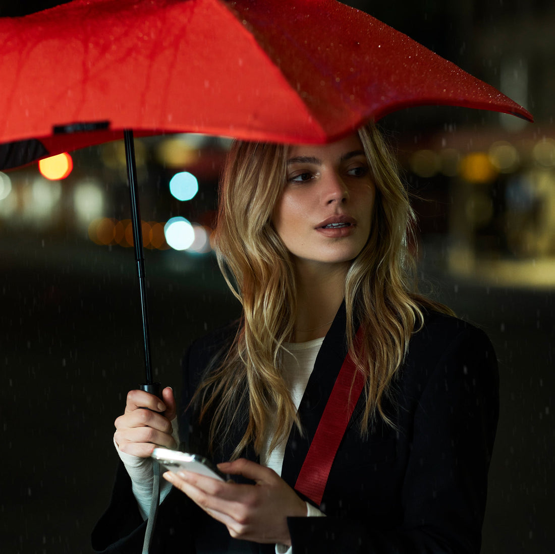 Metro - Compact Street Umbrella, Red