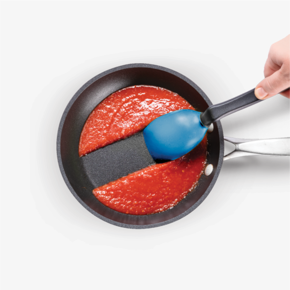Supoon - Sit Up Scraping Spoon, Pantone Blue
