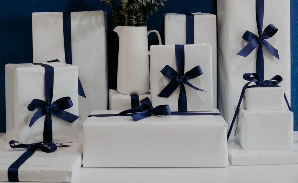 The Art of Sending a Gift Overseas