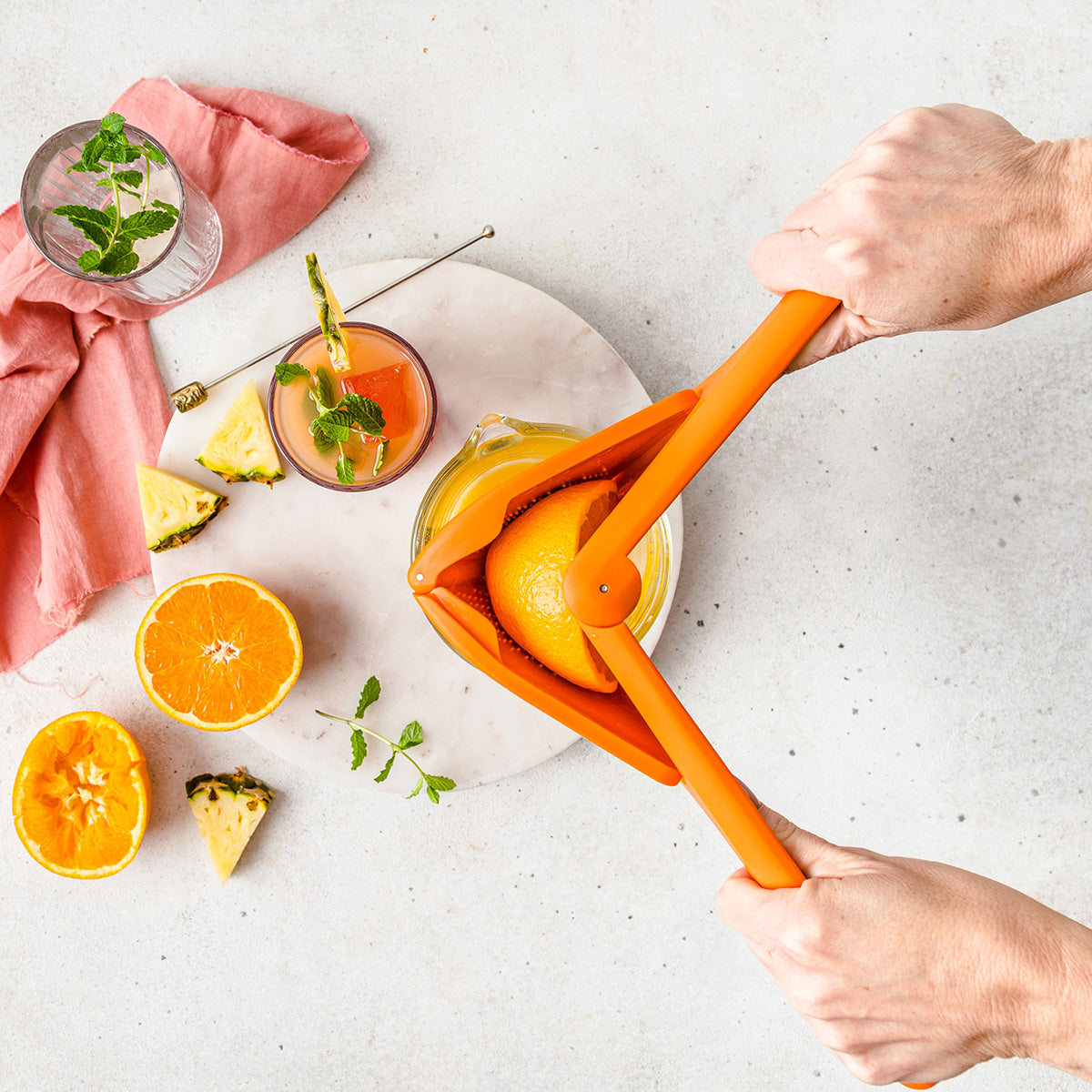 Fluicer - Fold-Flat Juicer, Orange