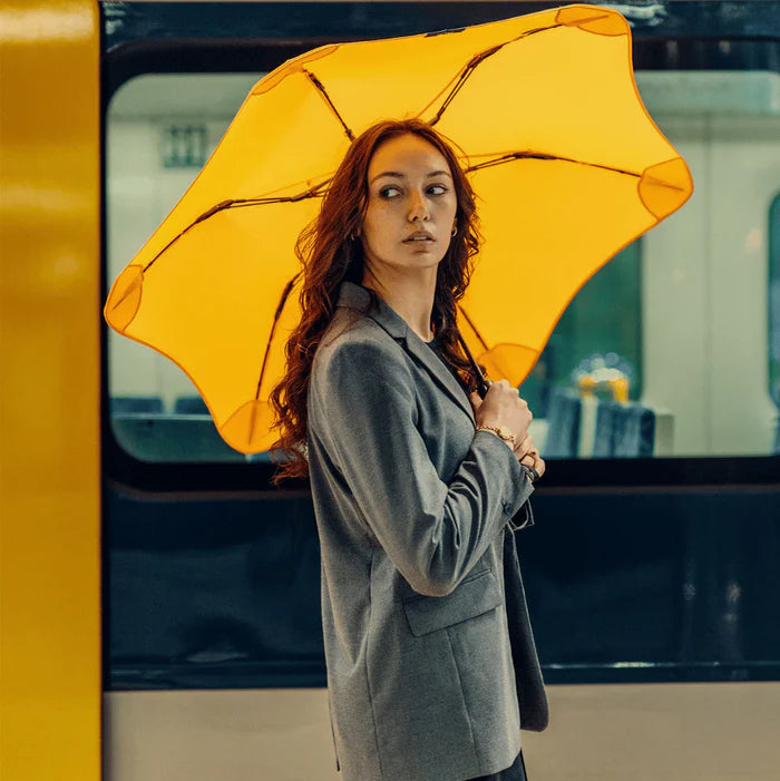 Metro - Compact Street Umbrella, Citrus Yellow