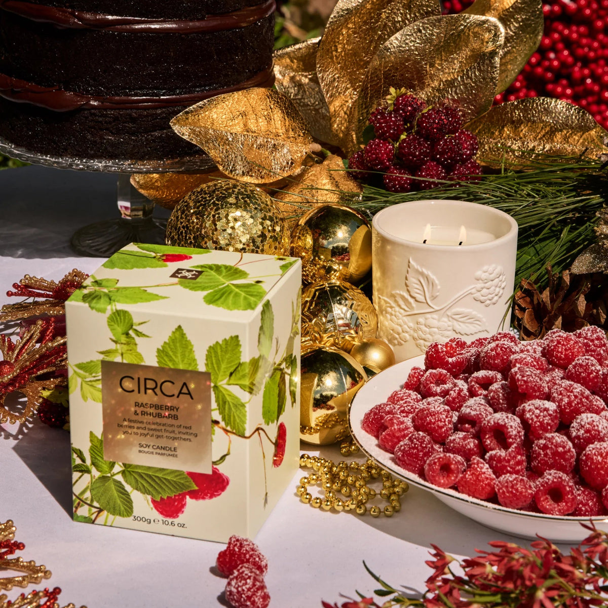 Raspberry &amp; Rhubarb - 300g Soy Candle