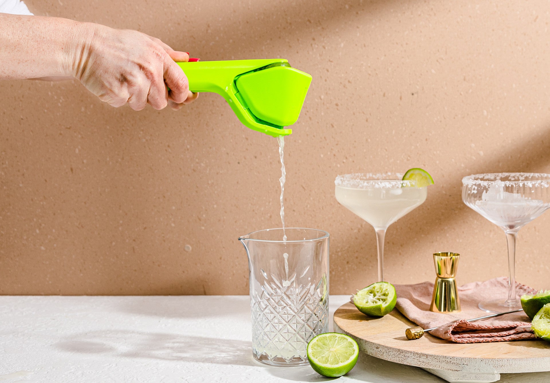 Fluicer - Fold-Flat Juicer, Lime